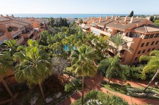 Dúplex en alquiler en Lomas de Marbella Club - Puente Romano en Marbella