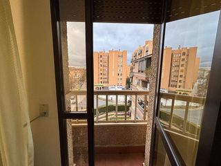 Ático en alquiler en Cervantes en Granada