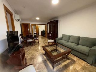 Ático en alquiler en Cervantes en Granada