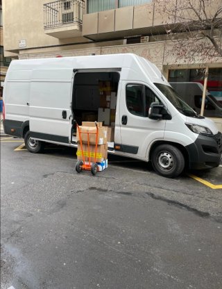 Servicio de transportes y mudanzas