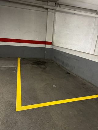 Garaje en venta en Riu en Santa Coloma de Gramanet