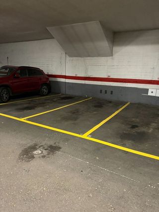 Garaje en venta en Riu en Santa Coloma de Gramanet