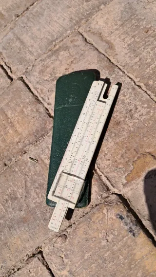 Regla de cálculo Faber-Castell antigua vintage