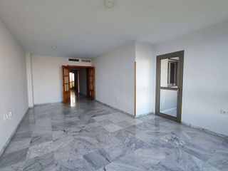 Piso en alquiler en La Unión - Cruz de Humilladero - Los Tilos en Málaga