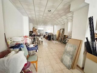 Local comercial en venta en Petrer