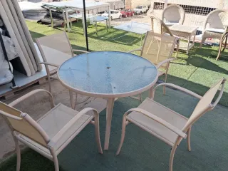 Conjunto Mesa y Sillas Jardín