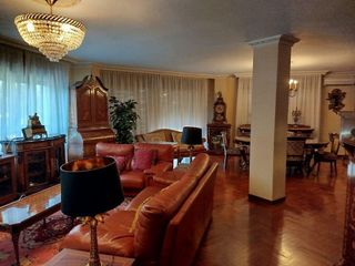 Piso en venta en Hospital - Parque sur en Albacete