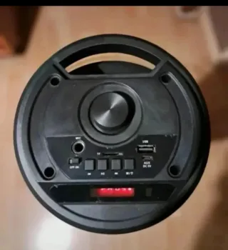 Altavoz Portátil Bluetooth.