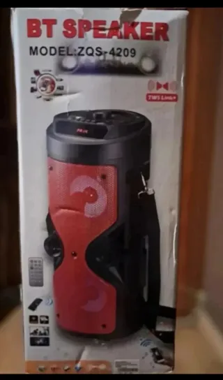 Altavoz Portátil Bluetooth.