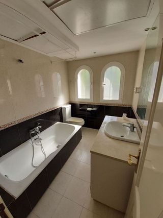 Piso en venta en Puerto Banús en Marbella