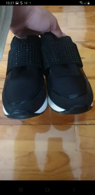 Zapatillas Primadonna Negras con Brillantes