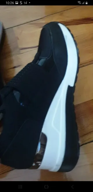 Zapatillas Primadonna Negras con Brillantes