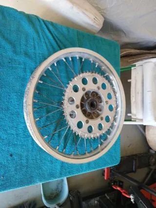 Llanta Suzuki RM 125/250 Trasera 18