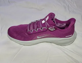 Nike Pegasus 41 Premium n42 sin estrenar