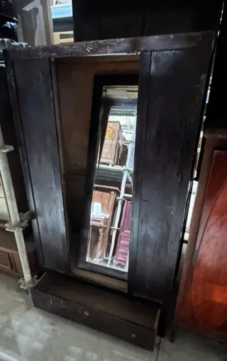 Armario ropero antiguo madera y espejo