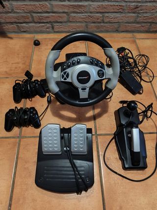 Volante y pedales gaming