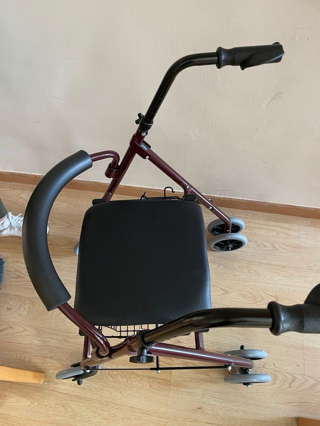 Andador Plegable Aluminio con Asiento