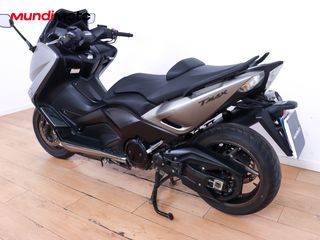 YAMAHA T-MAX 530