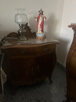 Mesitas de noche de madera y cristal