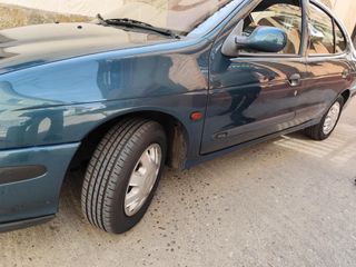 Renault Megane 1998