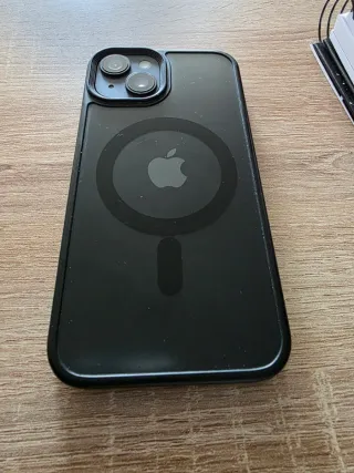 iPhone 14 + AirPods Pro