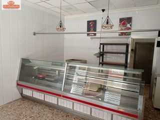 Local comercial en venta en Franciscanos en Albacete