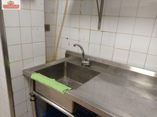 Local comercial en venta en Franciscanos en Albacete