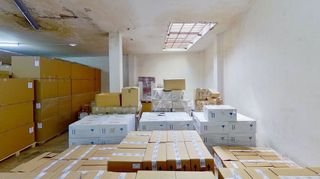 Local comercial en venta en Riu en Santa Coloma de Gramanet