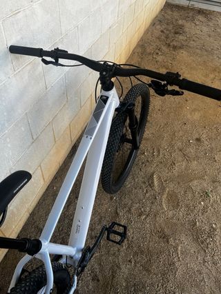 Bicicleta Rockrider AM 100 HT