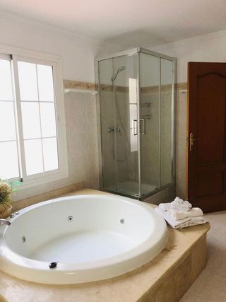 Chalet en alquiler en Elviria en Marbella