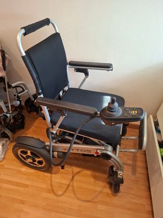 Silla de ruedas eléctrica KATTOS