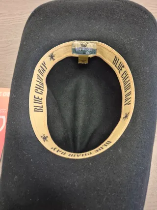 Sombrero Cowboy Blue Chair Bay Negro