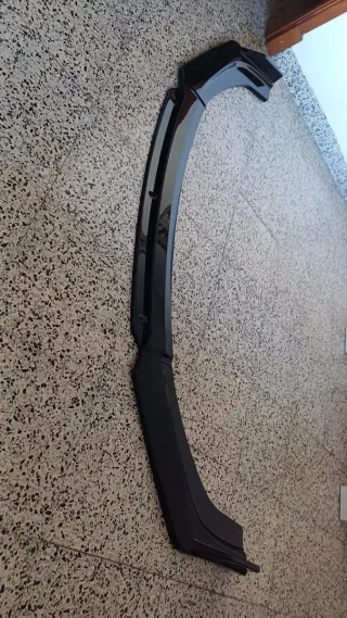 Lip delantero coche negro