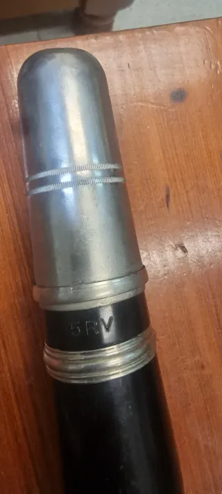 Clarinete con estuche y accesorios