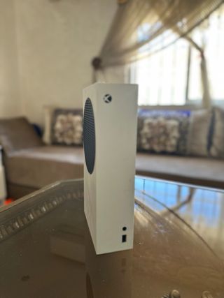 Xbox Series S Bianca + Game Pass + 2 Controller