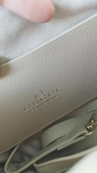 Bolso Gucci Beige y Dorado