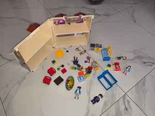 Playmobil casa de muñecas
