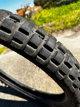 Neumático Delantero TwinDuro 21