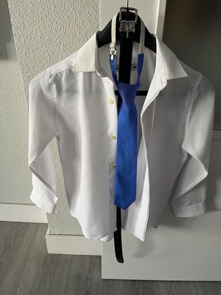 Traje de Comunión Azul y Blanco