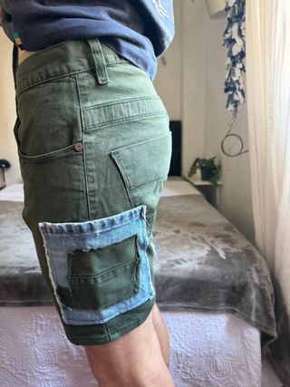 Bermuda cargo verde estilo streetwear