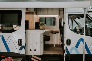 IVECO DAILY 2023 CAMPER FURGONETA AUT 8 VEL