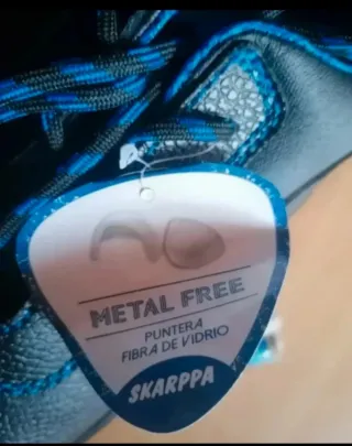 Zapatos de seguridad SKARPA negros y azules