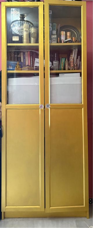 Librería Billy Ikea Dorada con Puertas