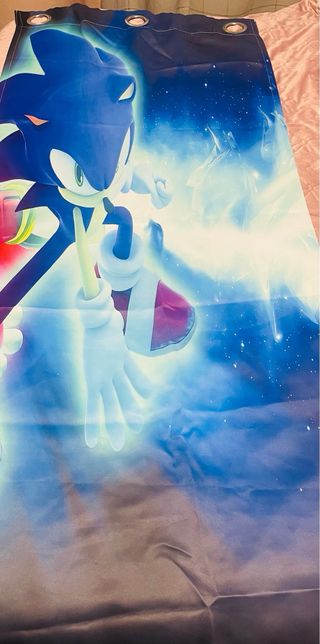 Cortinas de tela con diseño de personaje