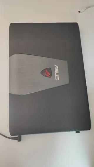 Portátil. ROG Asus GL552V. Intel Core i7. 8GB RAM