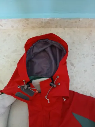 Chaqueta de nieve roja y gris Talla L