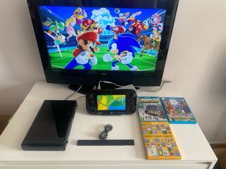 Nintendo Wii U Negra + 5 Juegos