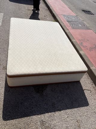 Base tapizada 135x190