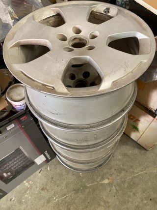 Llantas Audi A3 Aluminio 17' 60€ cada una