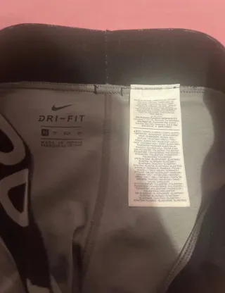 Mallas Nike Pro Grises